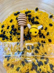 Peg Play & Pour Pouch - Bee Rice