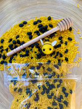 Load image into Gallery viewer, Peg Play &amp; Pour Pouch - Bee Rice