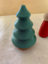 Load image into Gallery viewer, Seconds Peg Dolls #23