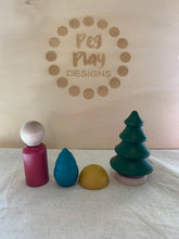 Load image into Gallery viewer, Seconds Peg Dolls #73