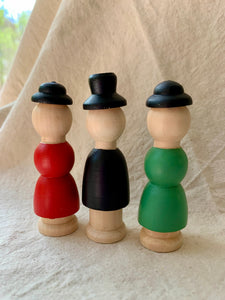 Remembrance Day Peg Dolls
