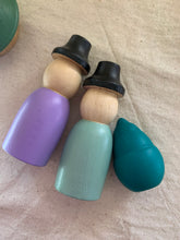 Load image into Gallery viewer, Seconds Peg Dolls #74