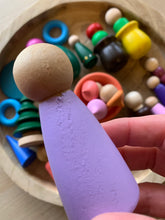 Load image into Gallery viewer, Seconds &amp; Samples Box 3