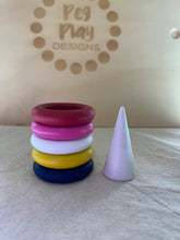 Load image into Gallery viewer, Seconds Peg Dolls #69
