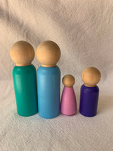 Load image into Gallery viewer, #6 Seconds 9cm &amp; 6cm Peg Dolls