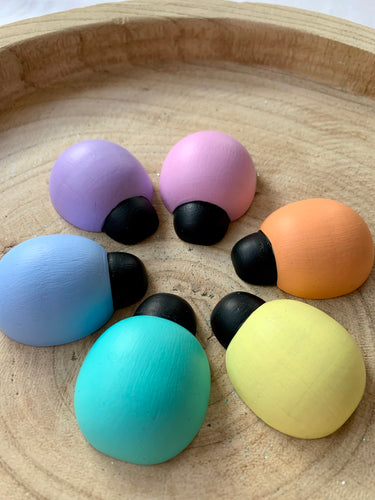 Pastel Bugs