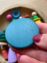 Load image into Gallery viewer, Seconds &amp; Samples Box 3