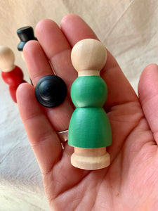 Remembrance Day Peg Dolls