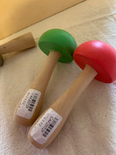 Load image into Gallery viewer, Seconds Peg Dolls #86