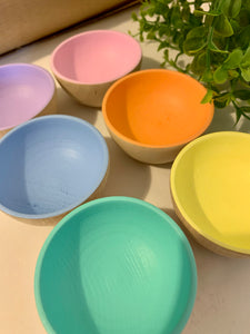 Light Pastel Bowls